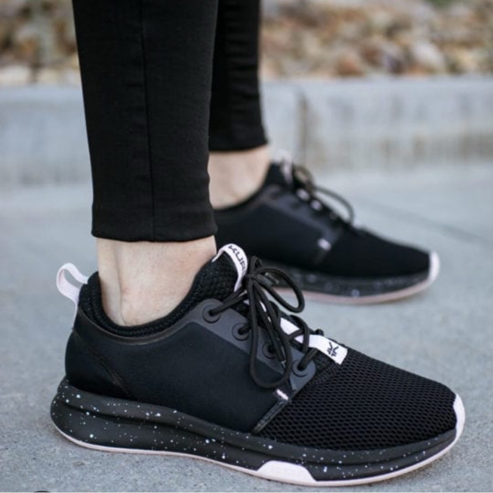 Kuru Atom - Size 9